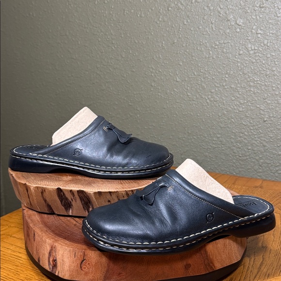 BORN MULES - Picture 2 of 13